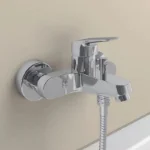 Baterija za kadu i tuš sa ručnim tušem