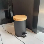 kanta za kupatilo na pedalu natureo 3l