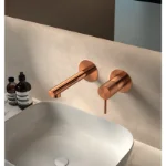 Zlatno-roze ugradna slavina za lavabo